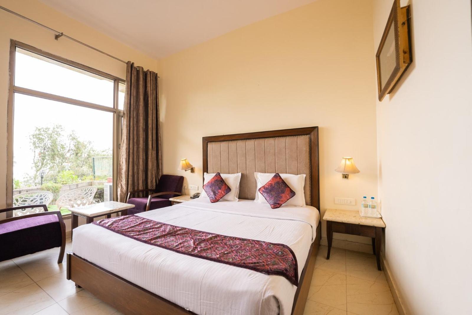 Kasauli Castle Resort Bagian luar foto