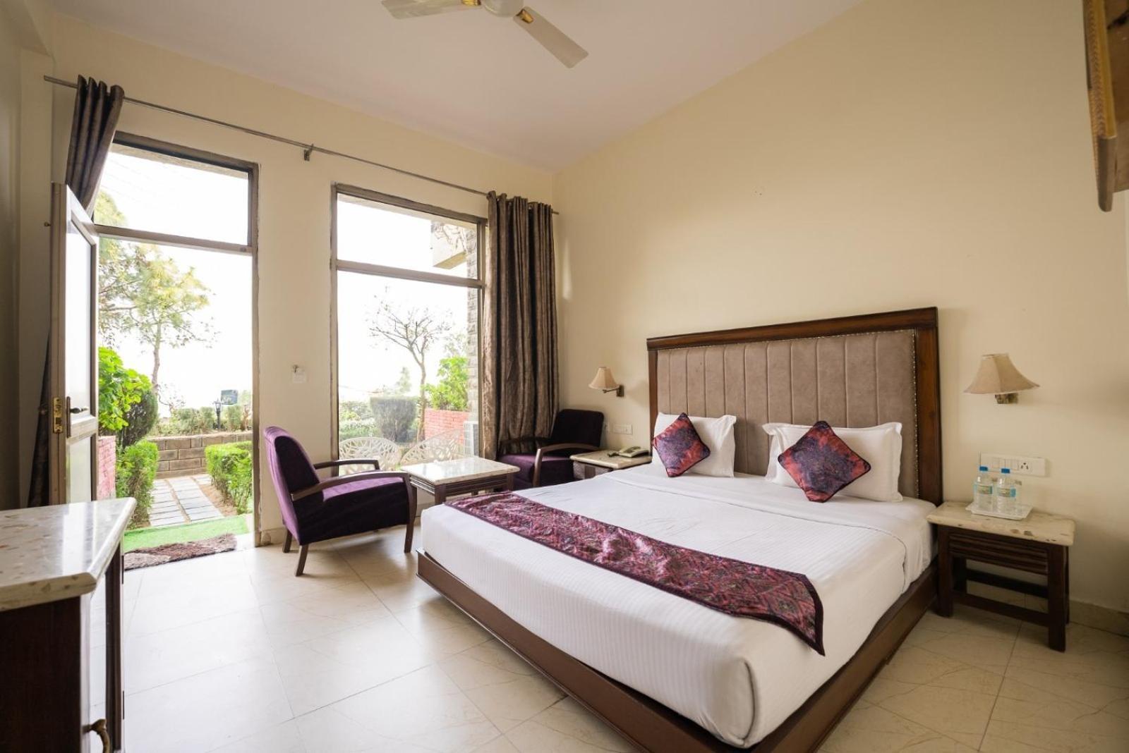 Kasauli Castle Resort Bagian luar foto