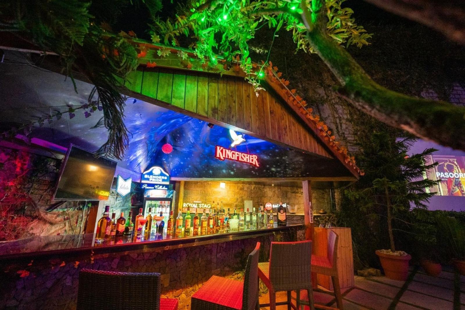 Kasauli Castle Resort Bagian luar foto