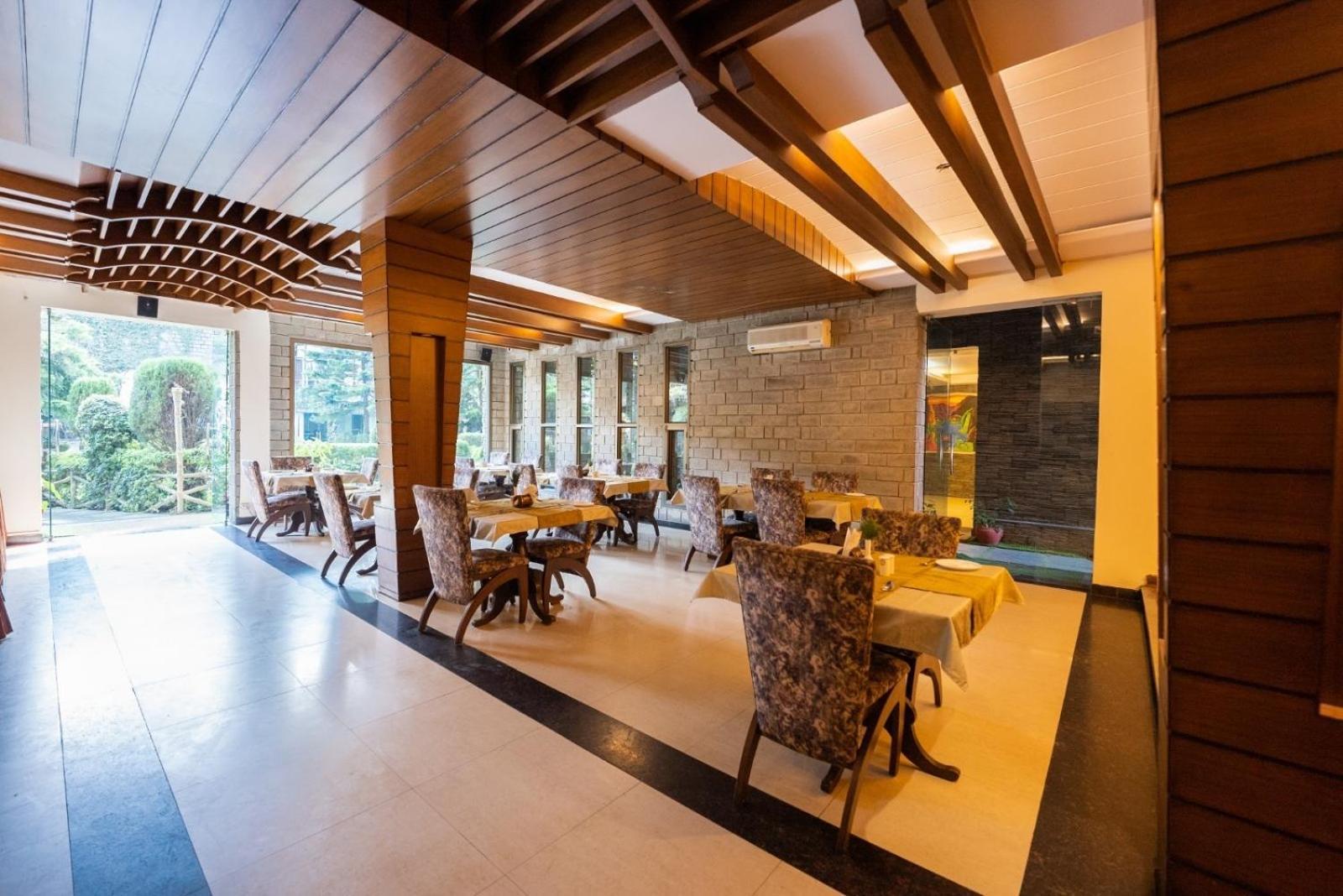 Kasauli Castle Resort Bagian luar foto