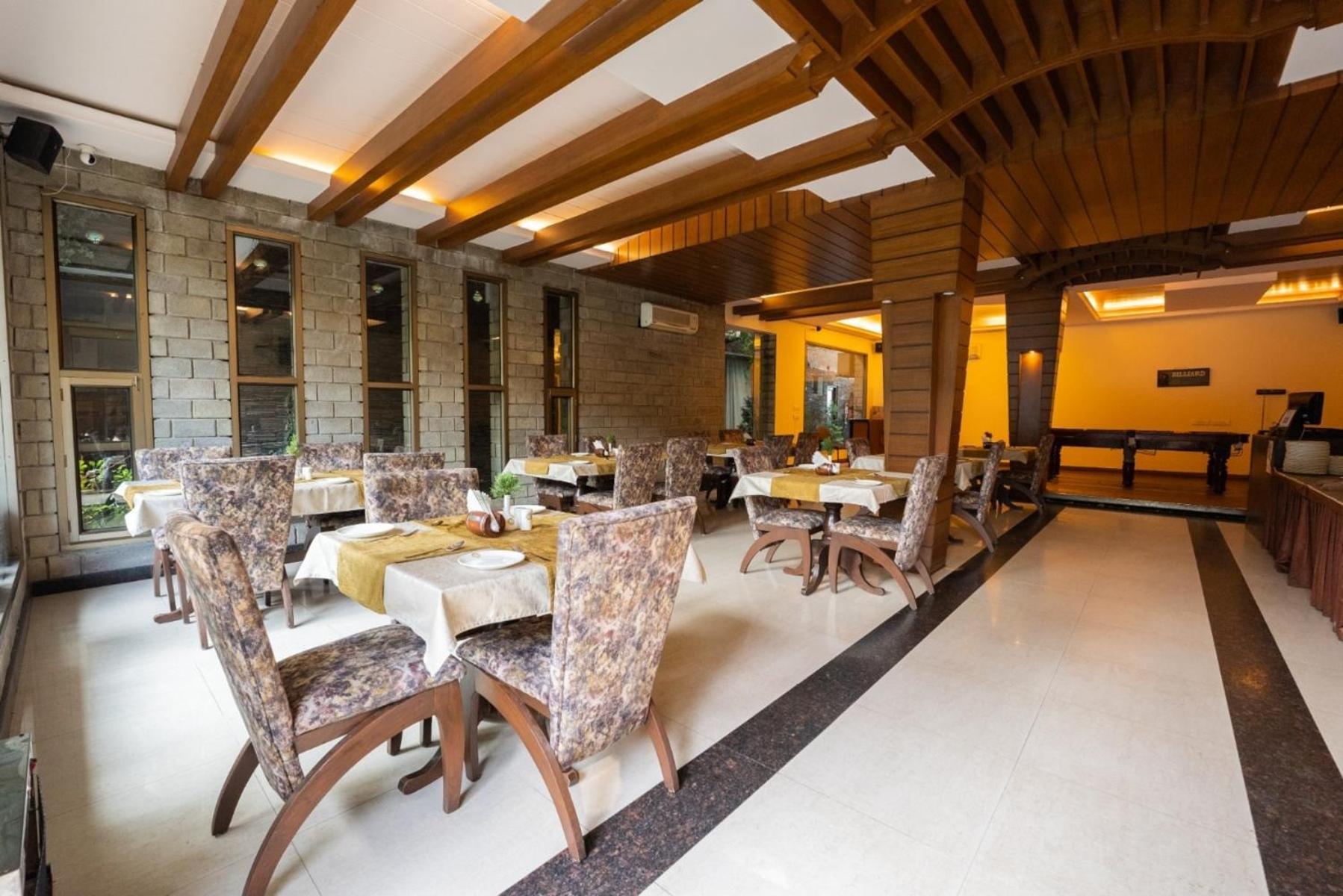Kasauli Castle Resort Bagian luar foto