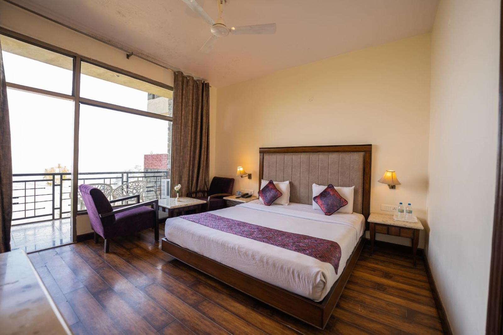 Kasauli Castle Resort Bagian luar foto