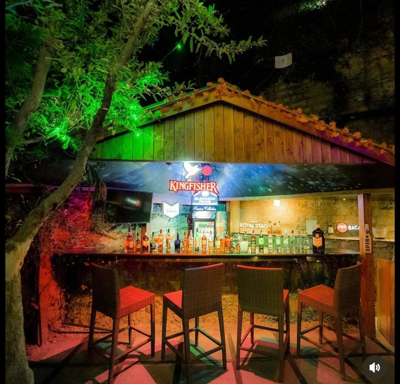 Kasauli Castle Resort Bagian luar foto