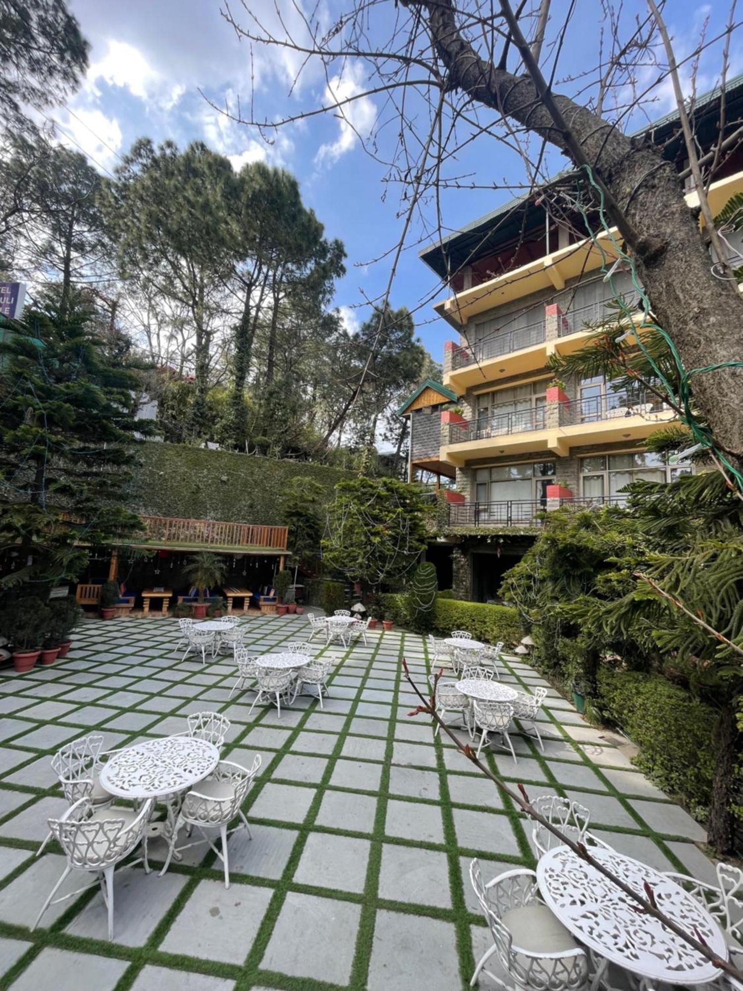 Kasauli Castle Resort Bagian luar foto