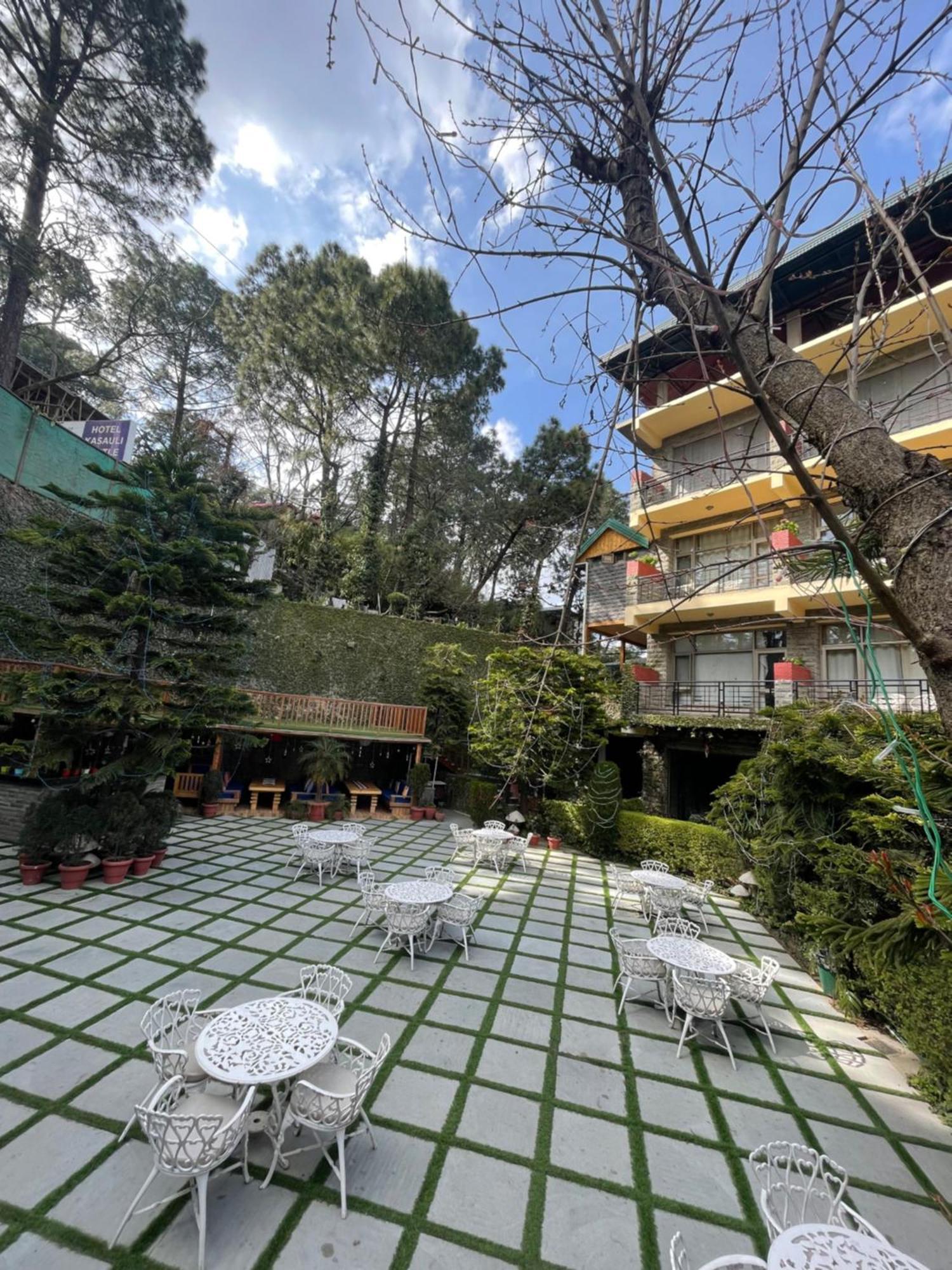Kasauli Castle Resort Bagian luar foto