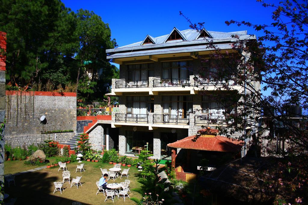 Kasauli Castle Resort Bagian luar foto