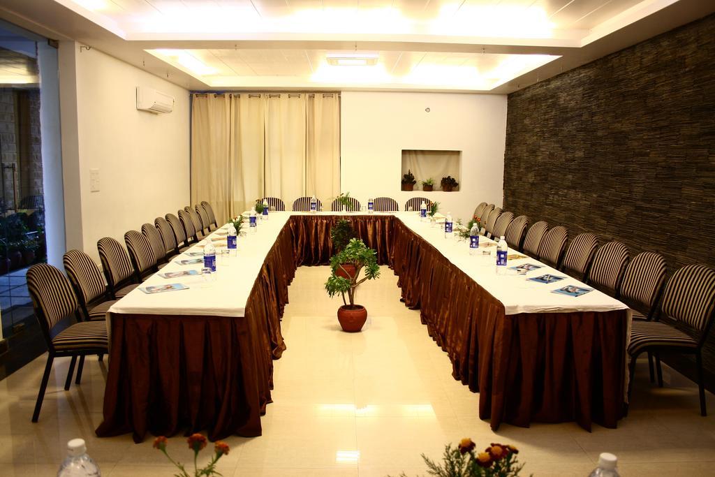 Kasauli Castle Resort Bagian luar foto